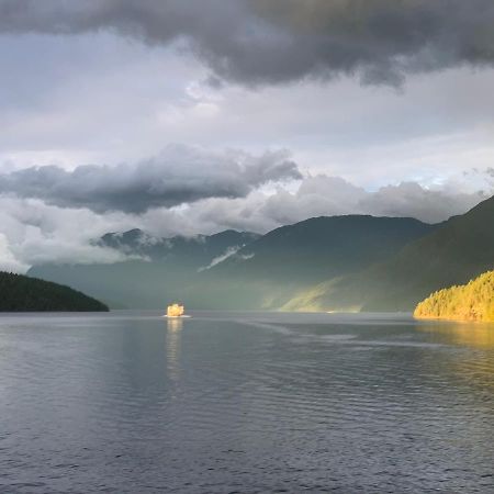 Earls Cove Orca View Bed & Breakfast Egmont Luaran gambar