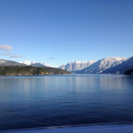 Earls Cove Orca View Bed & Breakfast Egmont Luaran gambar